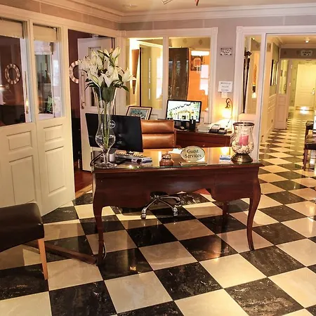 Hotel The Fairview Boutique 4*