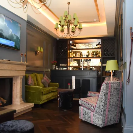 The Fairview Boutique Otel