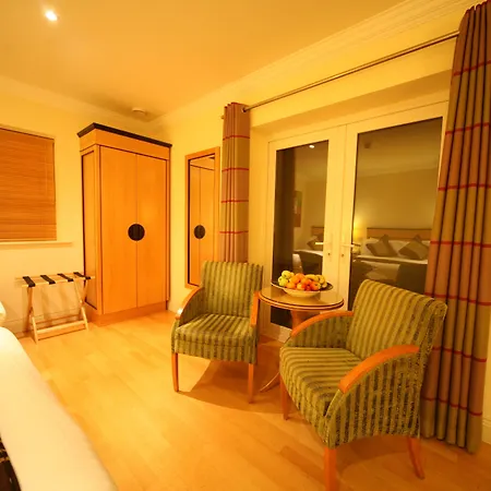 فندق The Fairview Boutique كيلارني