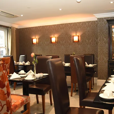 The Fairview Boutique فندق كيلارني