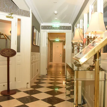 فندق The Fairview Boutique كيلارني