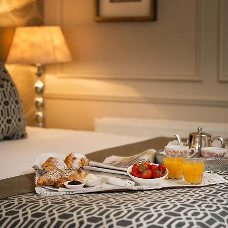 The Fairview Boutique 4*