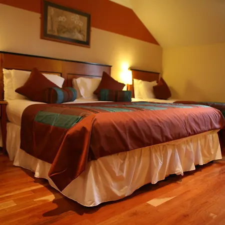 فندق The Fairview Boutique 4*