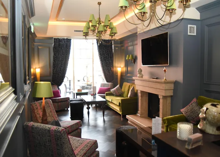 The Fairview Boutique 4*