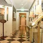 Szálloda The Fairview Boutique Cill Airne