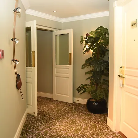 호텔 The Fairview Boutique 4*