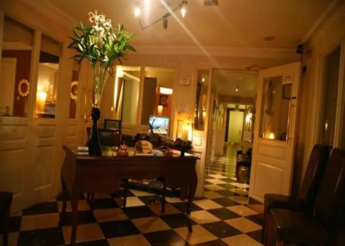 Отель The Fairview Boutique